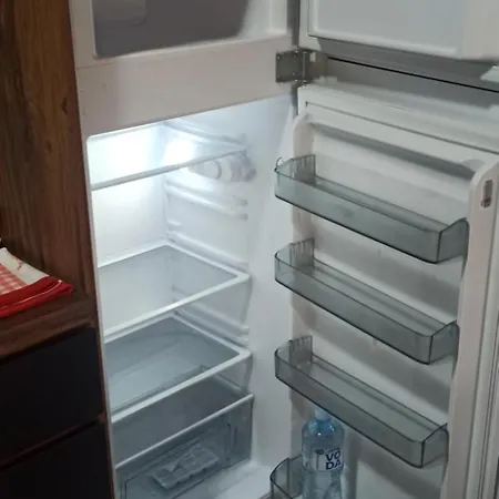 Lux 13 Center, Free Parking Ni