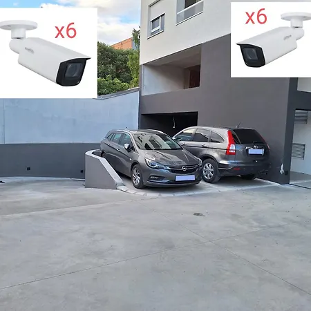 Lux 13 Center, Free Parking Apartment *